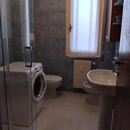Appartement Animali Ammessi,appartamento Spazioso A Pochi Passi Dal Centro Citta